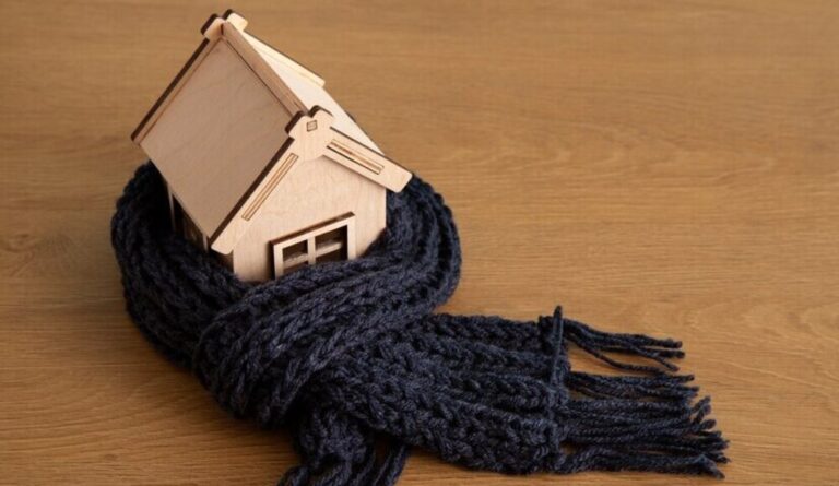 Cozy house geared up for Winter